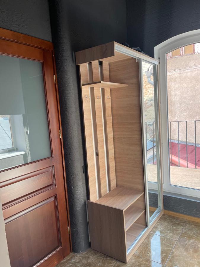 Philharmonie Platz Apartments Чернивци Екстериор снимка